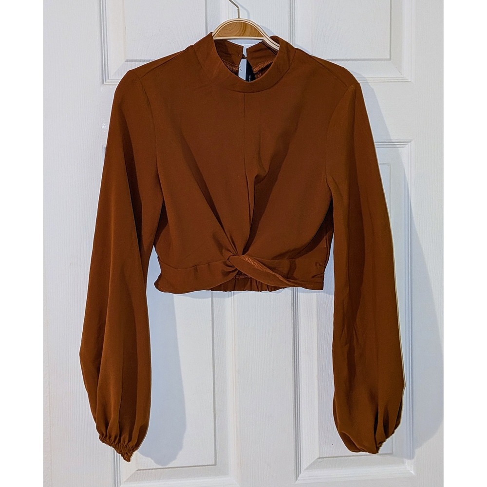AVANOVA Women's Brown Mock Neck Twisted Cropped Long Sleeve Blouse Top Small NWT